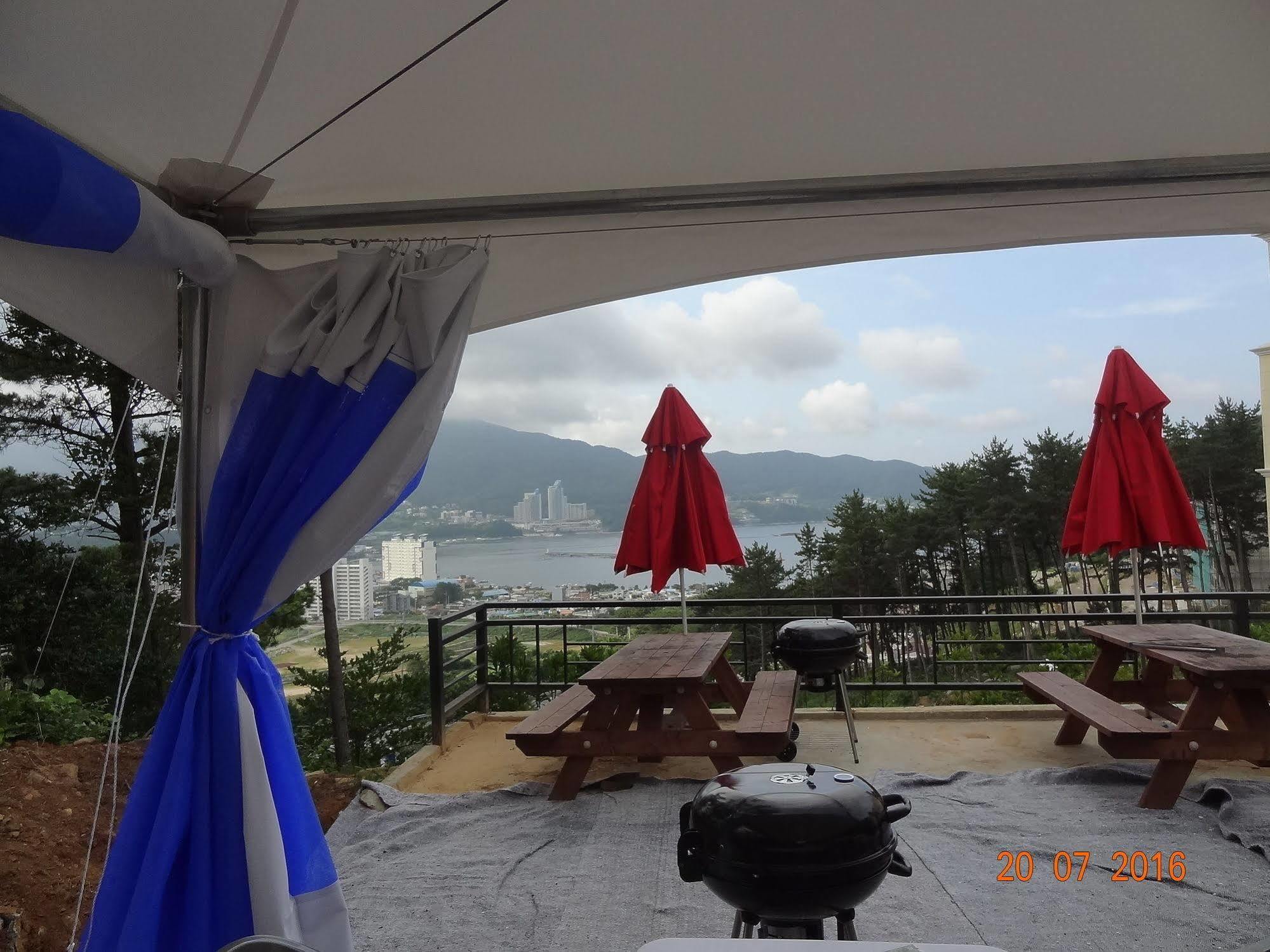 Dome Hotel Geoje Buitenkant foto