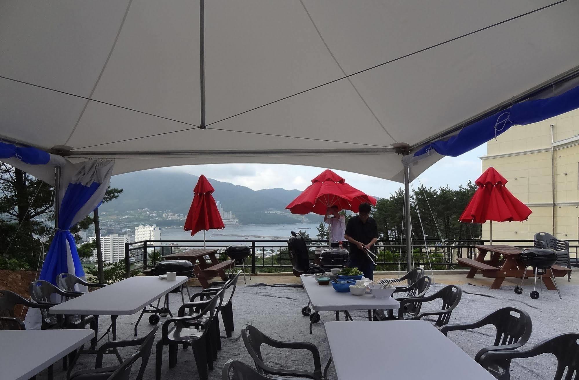 Dome Hotel Geoje Buitenkant foto