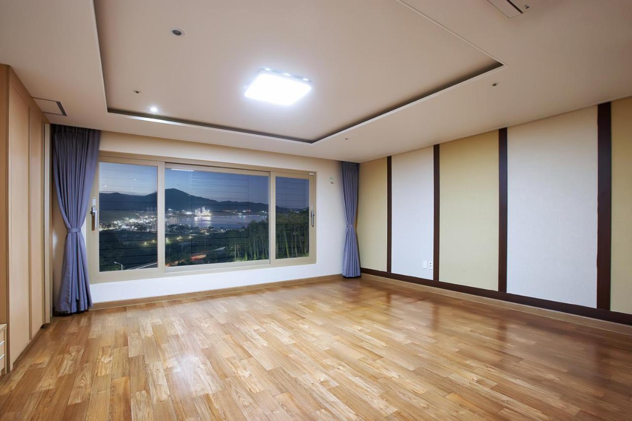 Dome Hotel Geoje Buitenkant foto